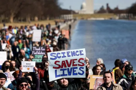 The President’s Campaign on Scientific Research Has US Public Health Experts Stunned: ‘They’re Sidelining Science’